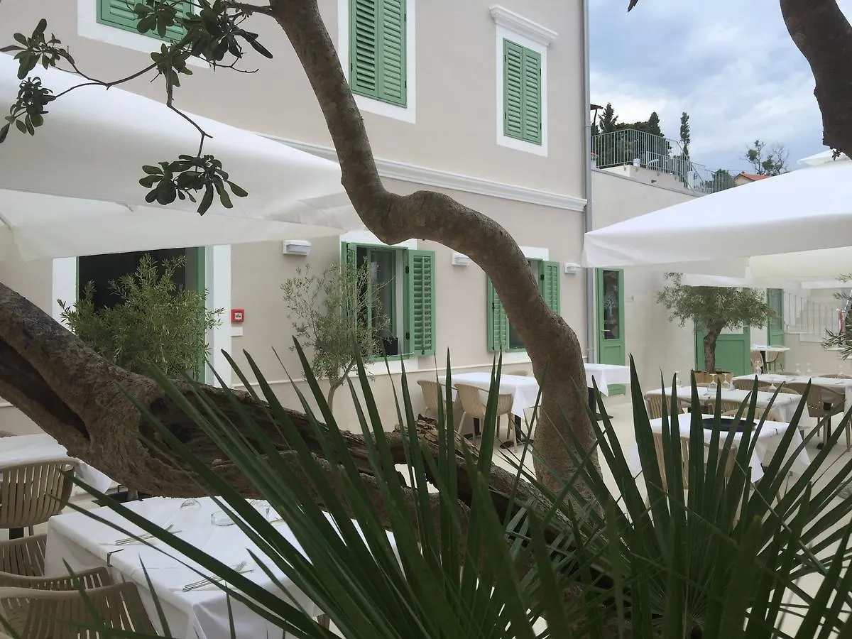 ***  Hotel Vila Conte Veli Losinj Croatia